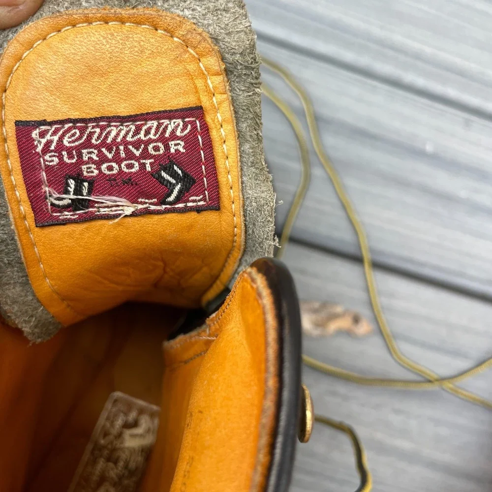 Herman Survivor Vintage 60s Boots Size 5 M/W Green Leather Logger  Vibram Soles
